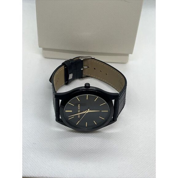 Michael Kors Slim Runway MK8607 Men's Black Leather Strap Analog Dial Watch JMB4 - Picture 8 of 12